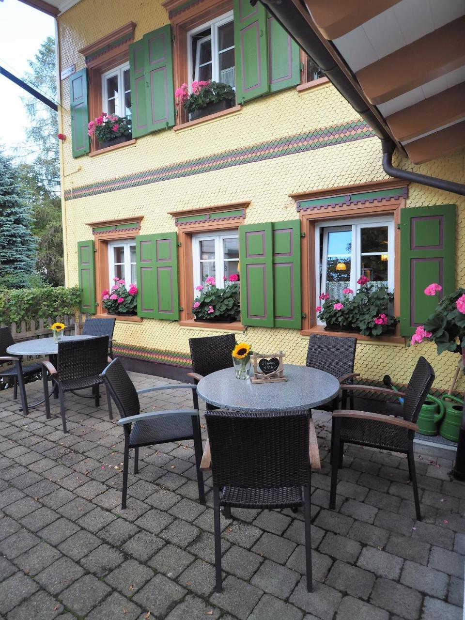 Landgasthof Zum Schwarzen Grat Isny im Allgäu Extérieur photo