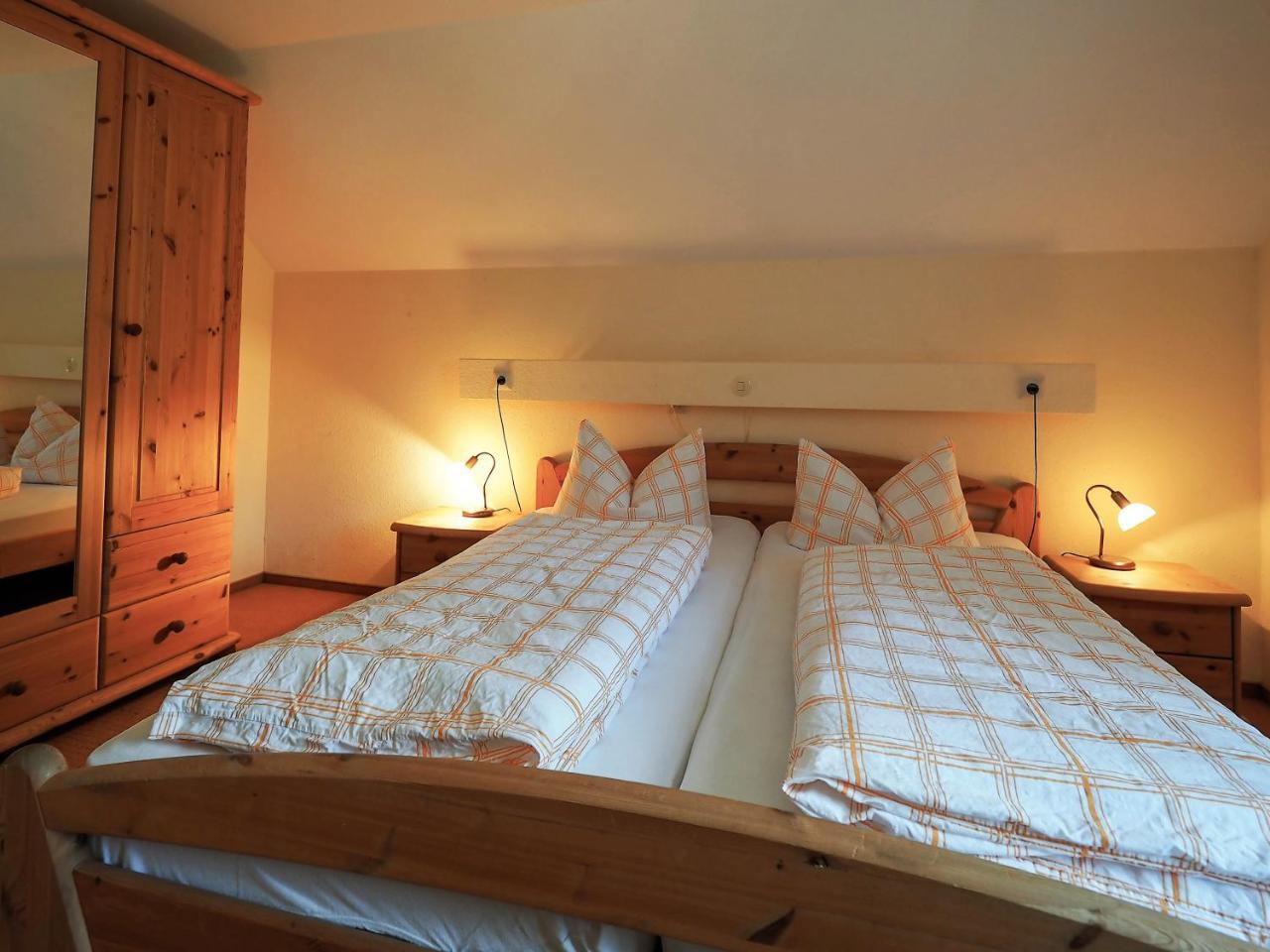 Landgasthof Zum Schwarzen Grat Isny im Allgäu Extérieur photo