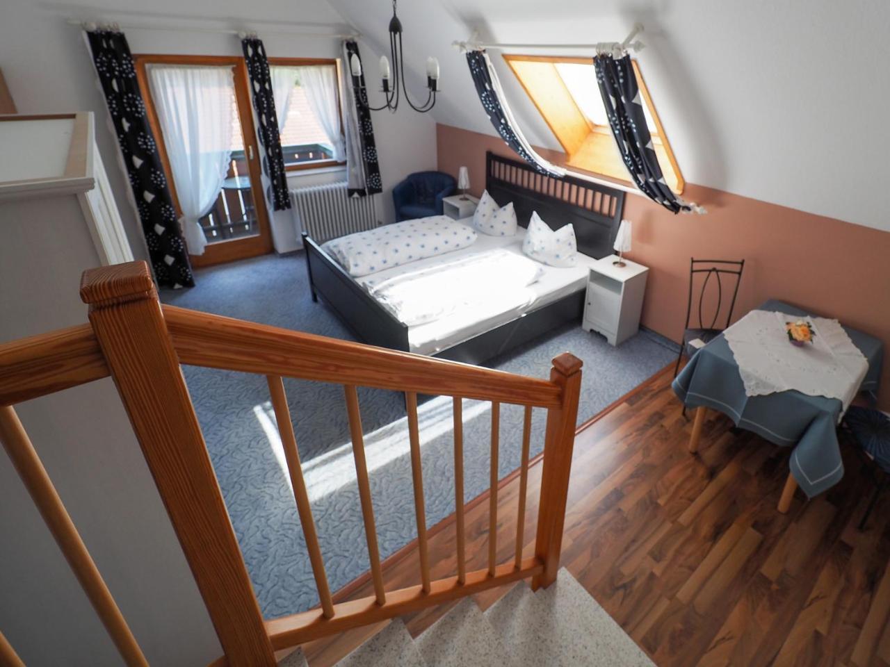 Landgasthof Zum Schwarzen Grat Isny im Allgäu Extérieur photo